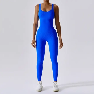 Cut & Sew Vs. Seamless Leggings