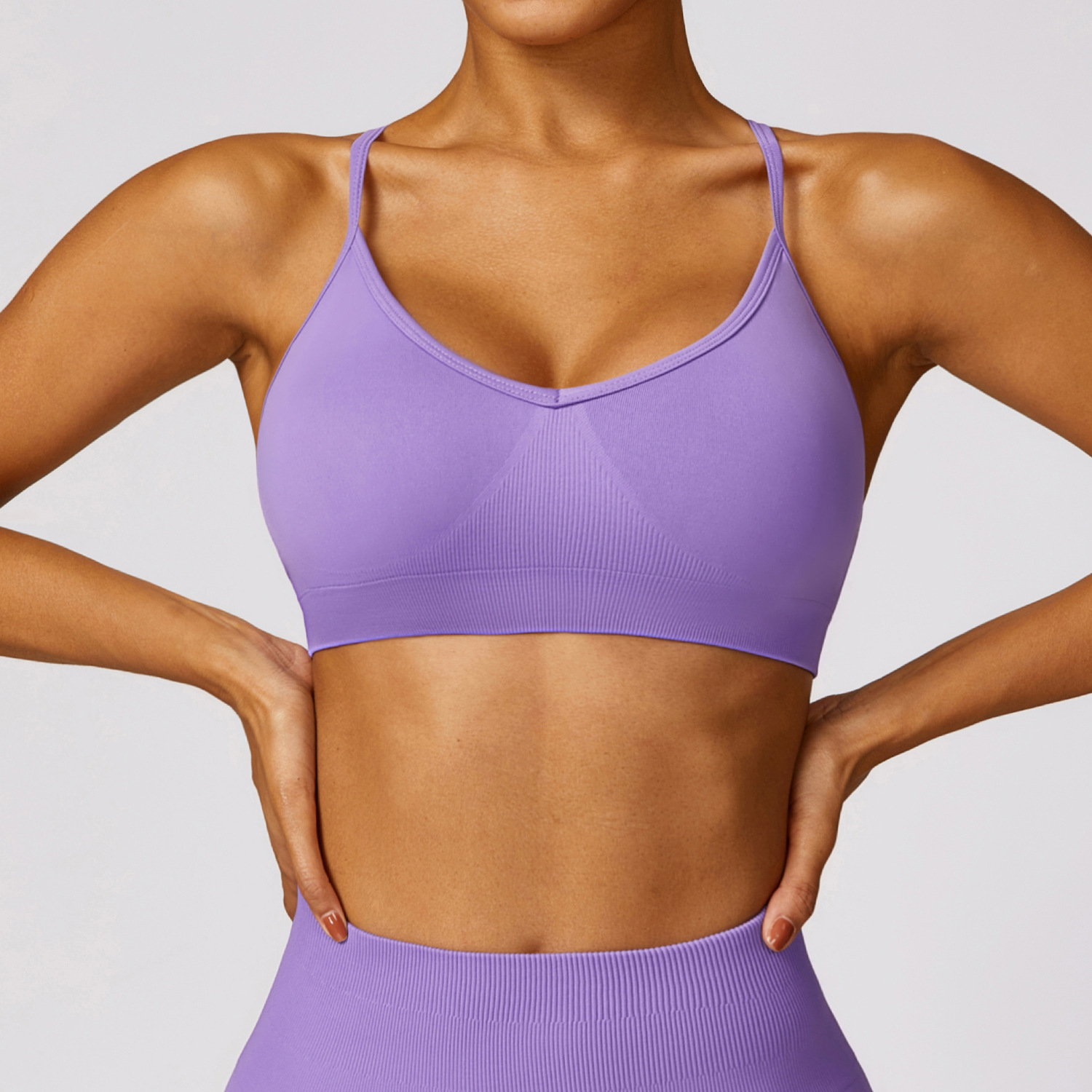 Seamless Sculpting Medium Support Sport Bra