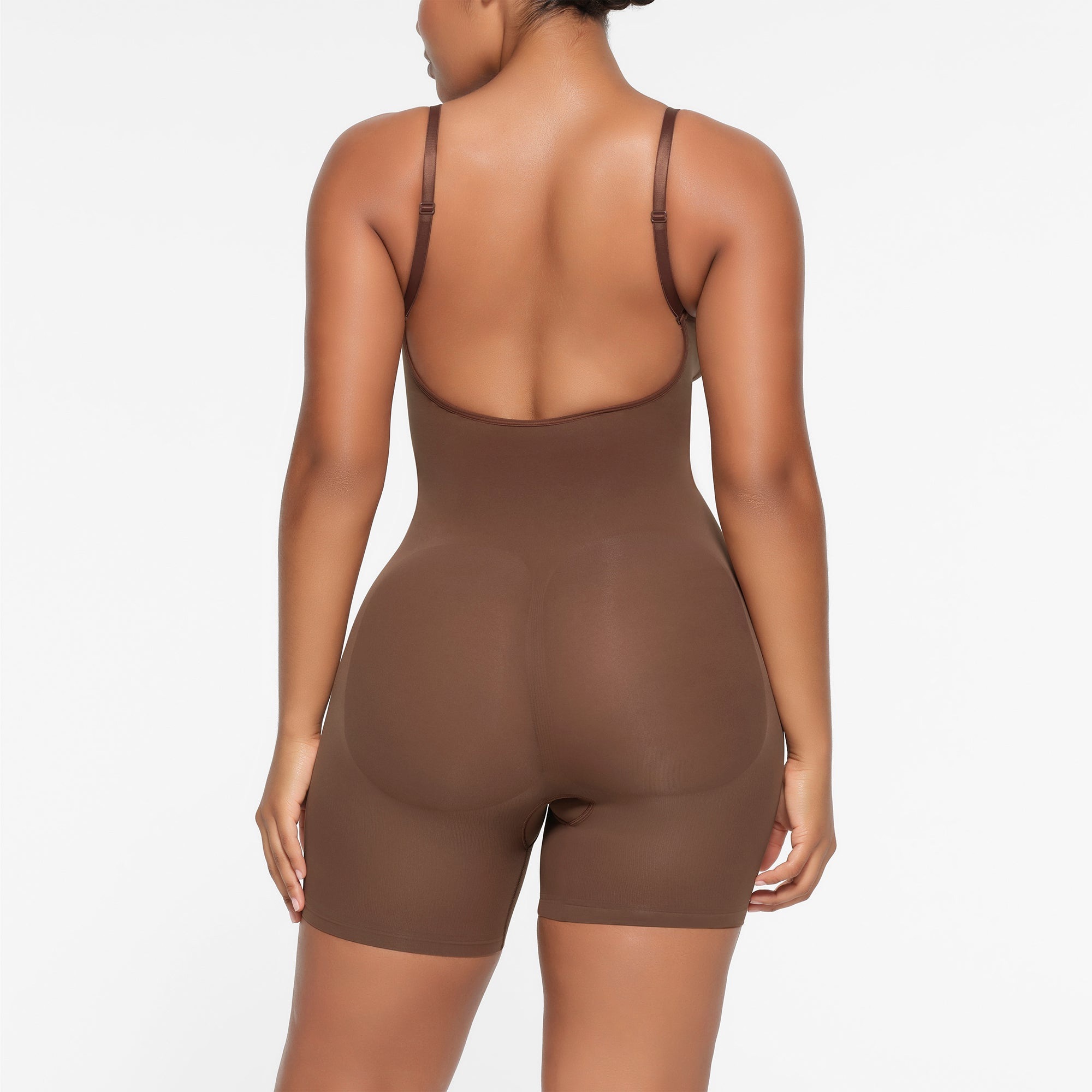 Seamless Strapless Bodysuit with Removable Straps Manufacture