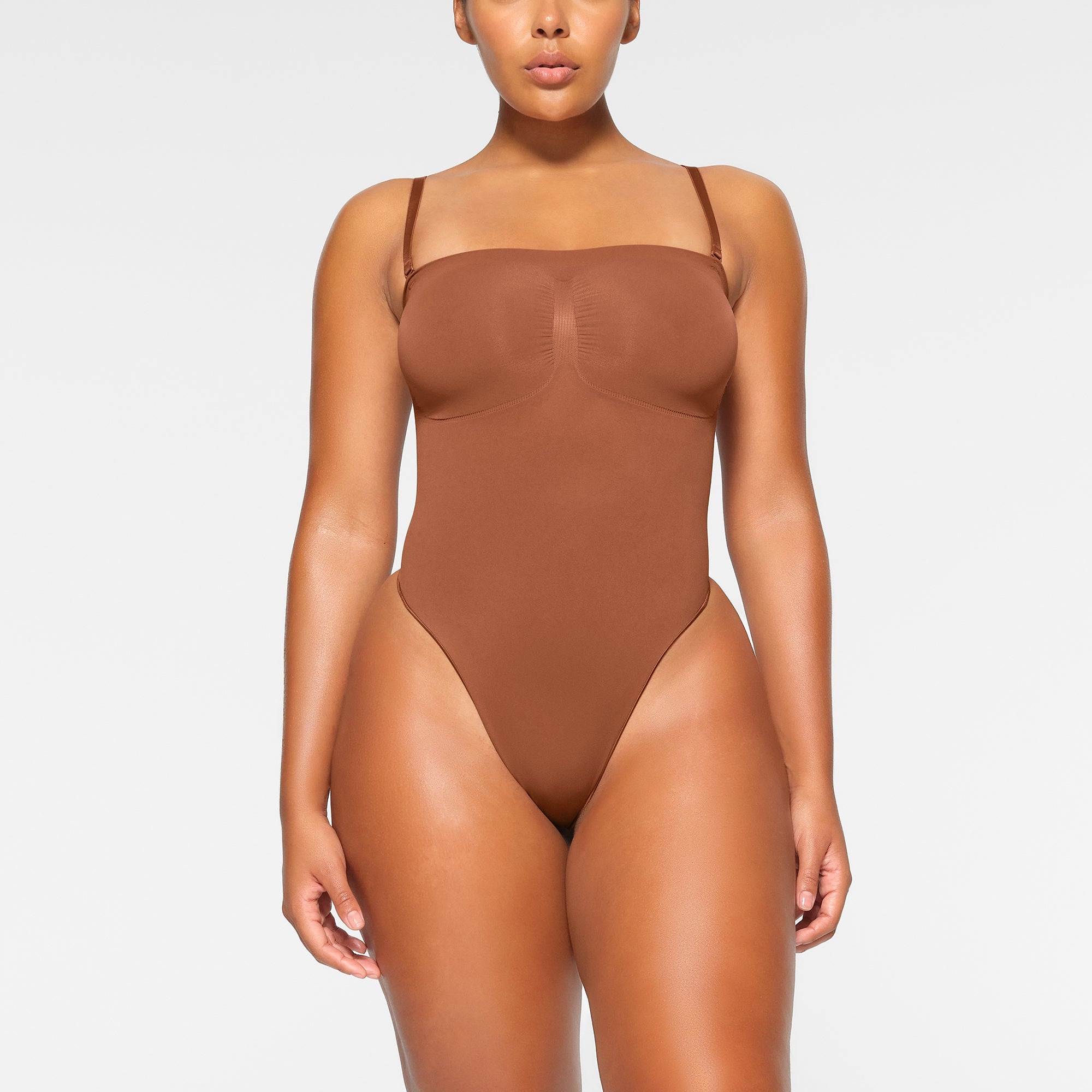 SKIMS-SHAPEWEAR-BD-THG-2913-IA-BRZ_0002_FR
