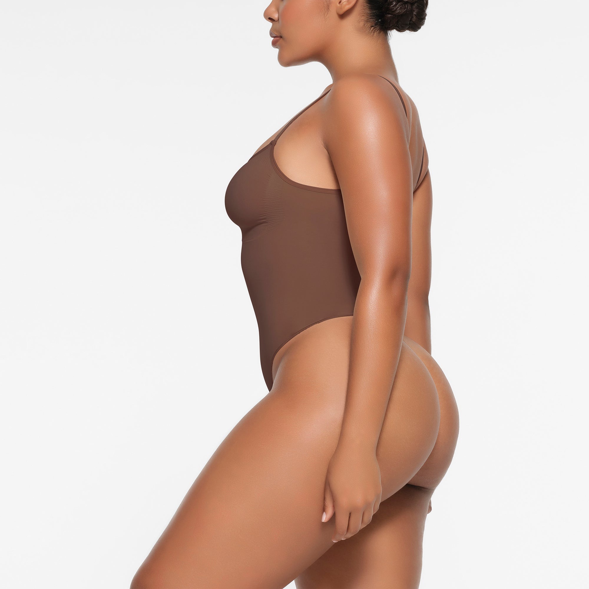 SH-LBT-0262-JSP-MA-SKIMS-SHAPEWEAR-2155-SD