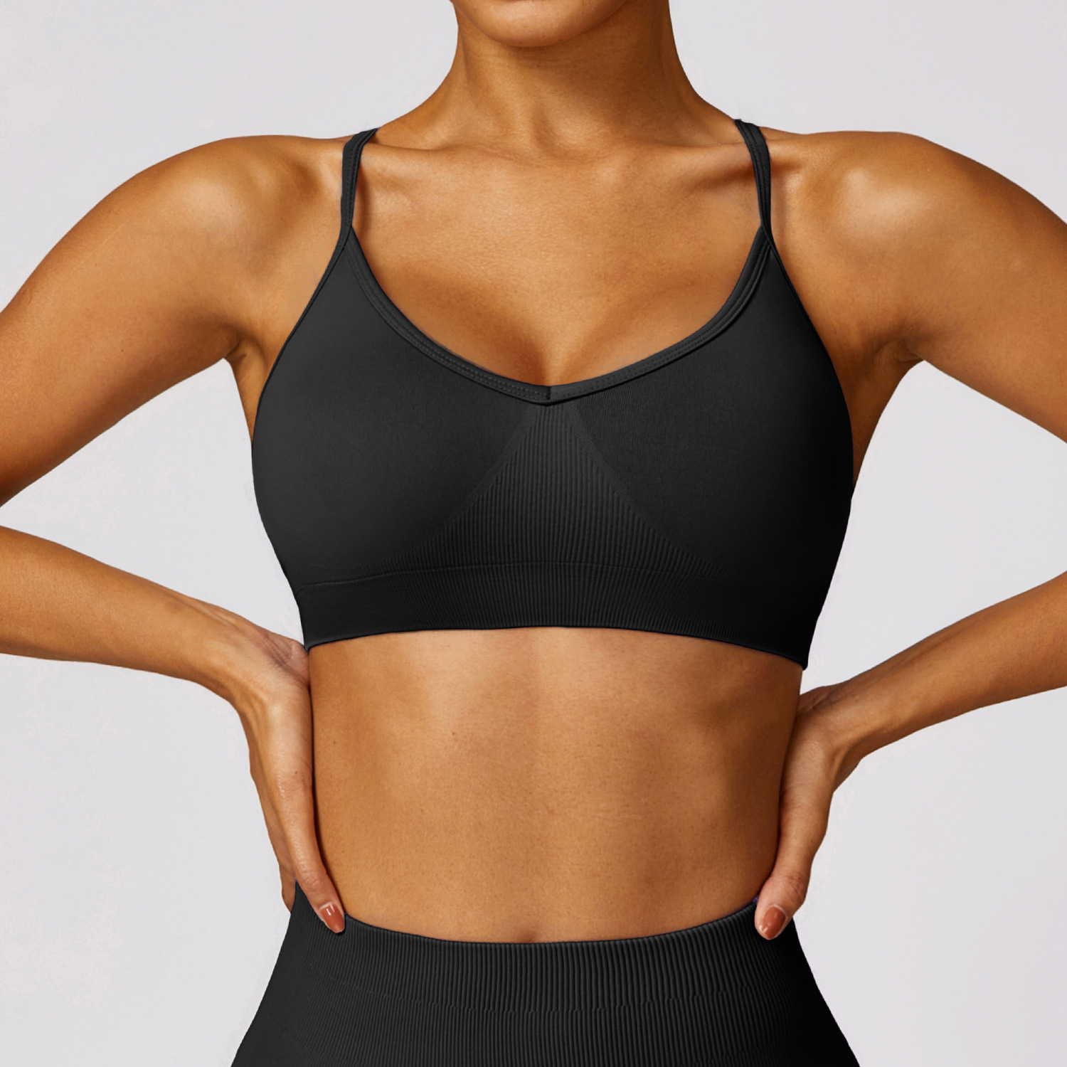 Seamless Sculpting Medium Support Sport Bra