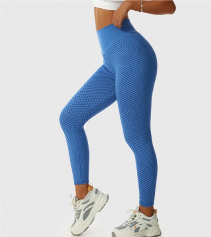 Why do girls wear leggings?